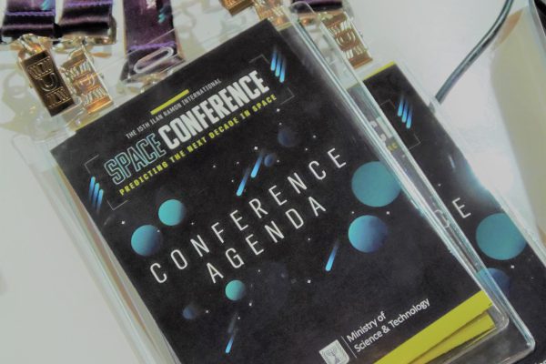 space conference name tag